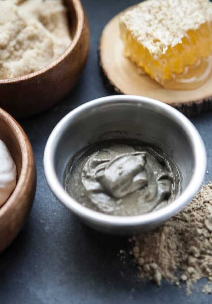 How to Choose the Right Dry Face Mask for Your Skin Type
