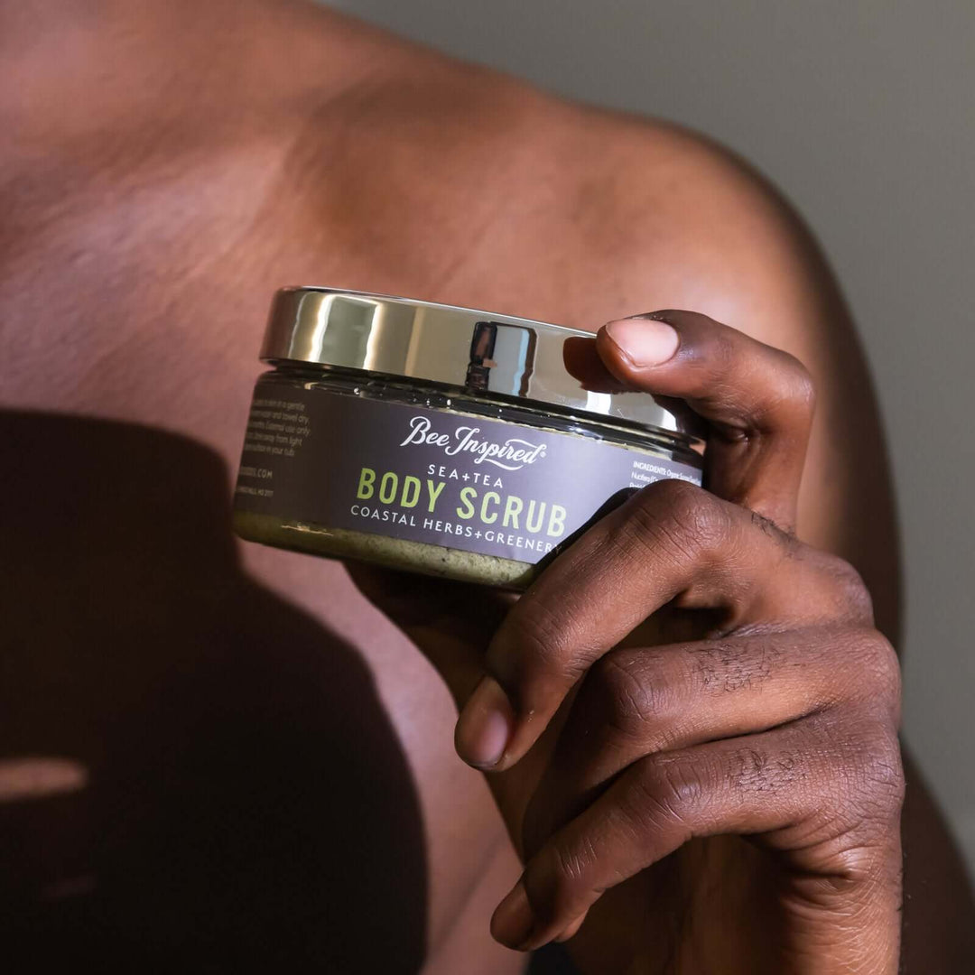 holding Sea+Tea body scrub 